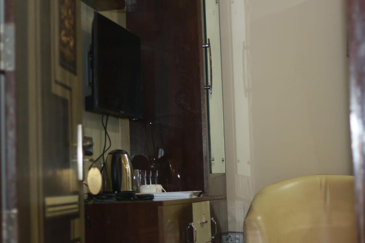 Hotel Sara Pvt Ltd Janakpur Kültér fotó
